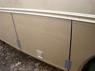 2001 Monaco Knight parts for sale