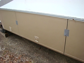 2001 Monaco Knight parts for sale