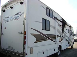 2007 DAMON OUTLAW MOTORHOME PARTS - TOY HAULER