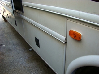 2007 DAMON OUTLAW MOTORHOME PARTS - TOY HAULER