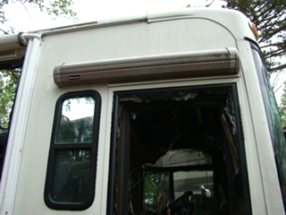 WINNEBAGO JOURNEY PARTS YEAR 2002 RV SALVAGE YARD
