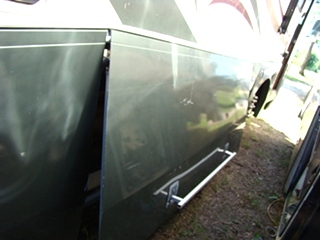 2004 CROSS COUNTRY SPORTS COACH RV PARTS VISONE RV