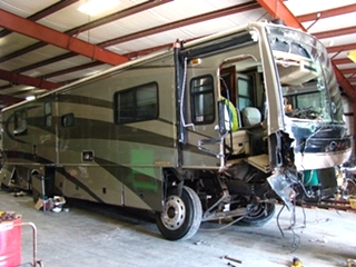 DISCOVERY MOTORHOME PARTS 2004 FLEETWOOD DISCOVERY RV SALVAGE PARTS FOR SALE