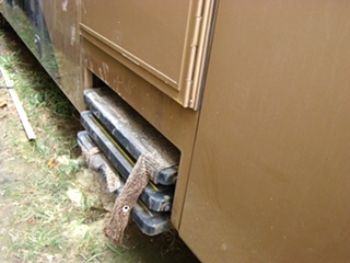 HOLIDAY RAMBLER VACATIONER MOTORHOME PARTS 2004