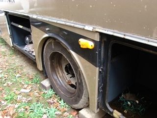 2005 FLEETWOOD EXPEDITION PARTS AND SERVICE DEALER - VISONE RV