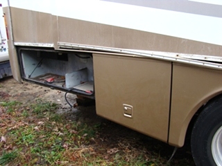 PARTS FOR SALE 2004 MONACO KNIGHT