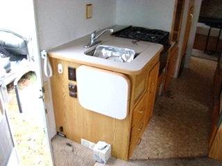 2002 WINNEBAGO SIGHTSEER MOTORHOME PARTS