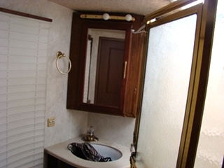 WINNEBAGO PARTS FOR SALE 2004 WINNEBAGO ADVENTURER