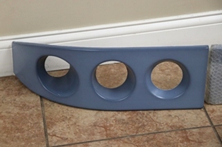 2006 - 2007 HOLIDAY RAMBLER NAVIGATOR HEADLIGHT BEZELS AND GENERATOR DOOR TRIM SET FOR SALE