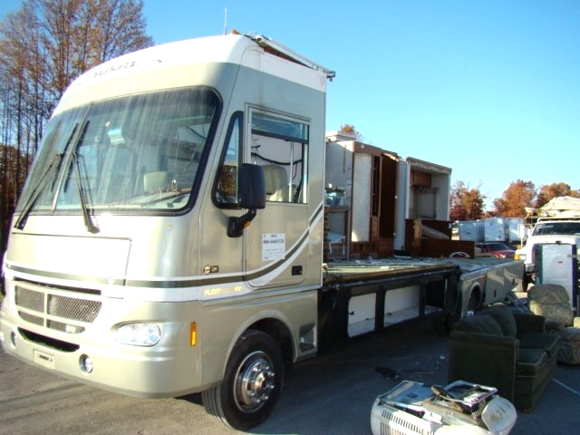 2004 SOUTHWIND 32V BY FLEETWOOD PARTS-SELL WHOLE OR PART OUT 