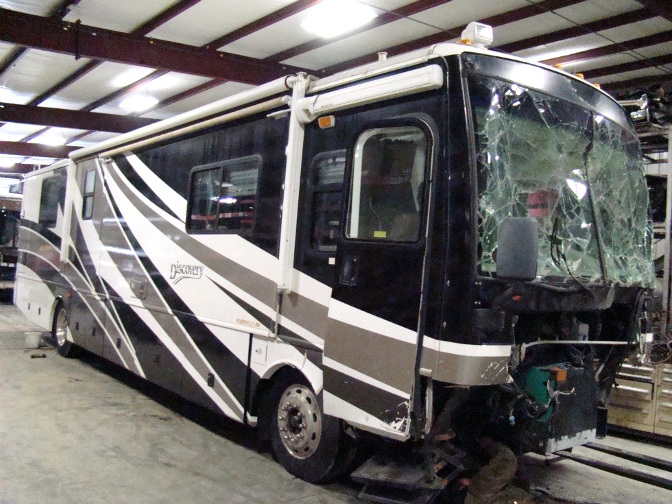 FLEETWOOD PARTS DEALER 2003 DISCOVERY - VISONE RV