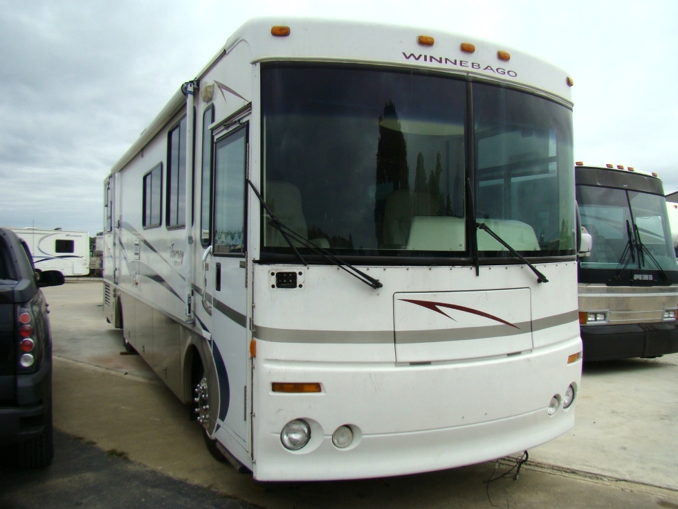 WINNEBAGO JOURNEY PARTS YEAR 2001. RV SALVAGE YARD 