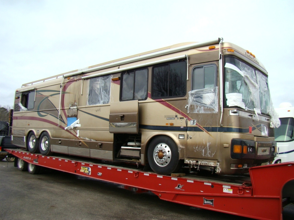 1999 BLUEBIRD WANDERLODGE LXI BUS 