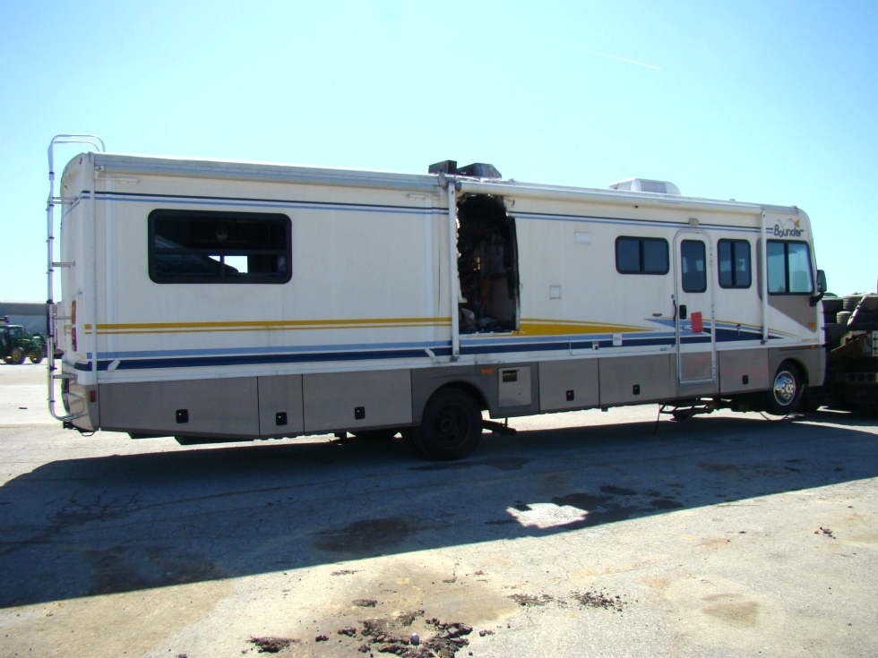 2003 FLEETWOOD BOUNDER MOTORHOME PARTS FOR SALE 