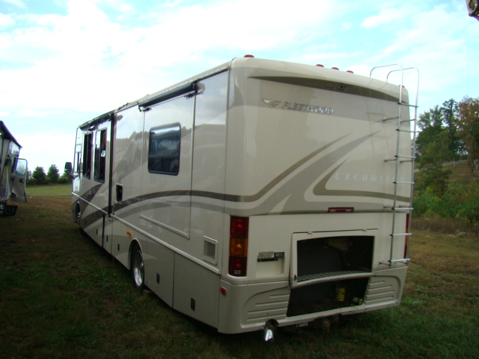2007 FLEETWOOD EXCURSION OARTS AND SERVICE DEALER - VISONE RV
