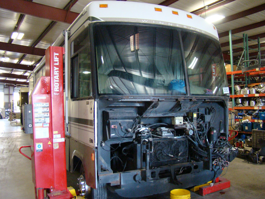 WINNEBAGO PARTS FOR SALE 2002 WINNEBAGO ADVENTURER