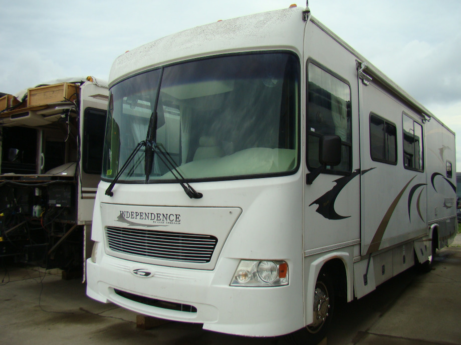 RV SALVAGE GULFSTREAM INDEPENDENCE MOTORHOME SALVAGE PARTS