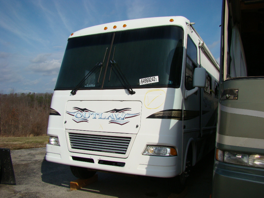 2007 DAMON OUTLAW MOTORHOME PARTS - TOY HAULER