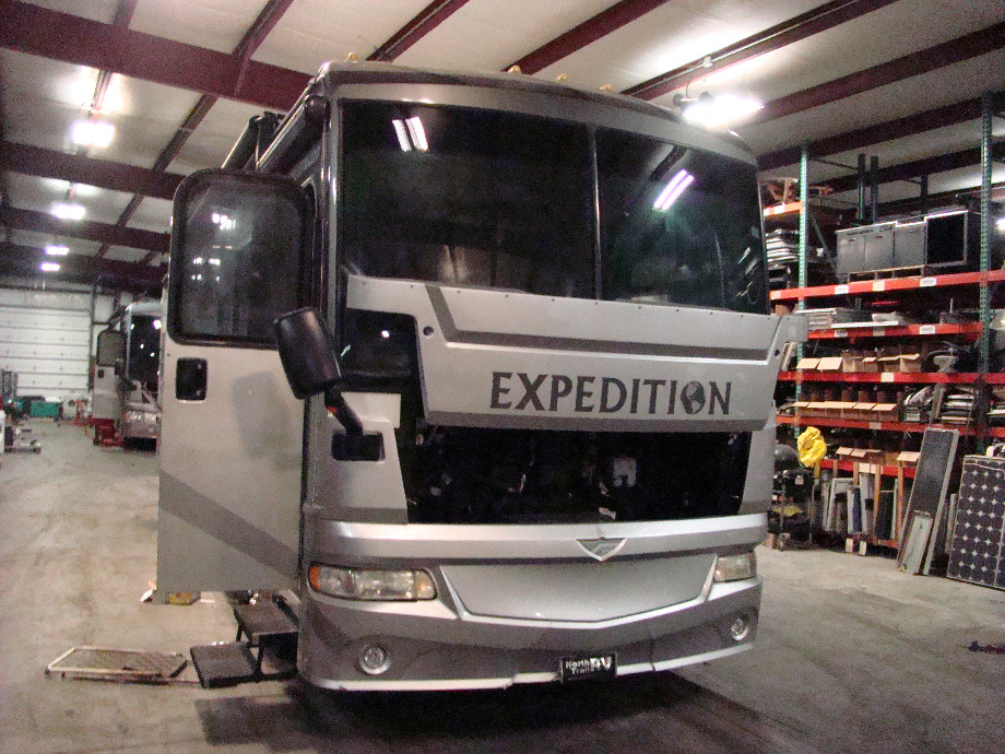2006 FLEETWOOD EXPEDITION PARTS AND SERVICE DEALER - VISONE RV