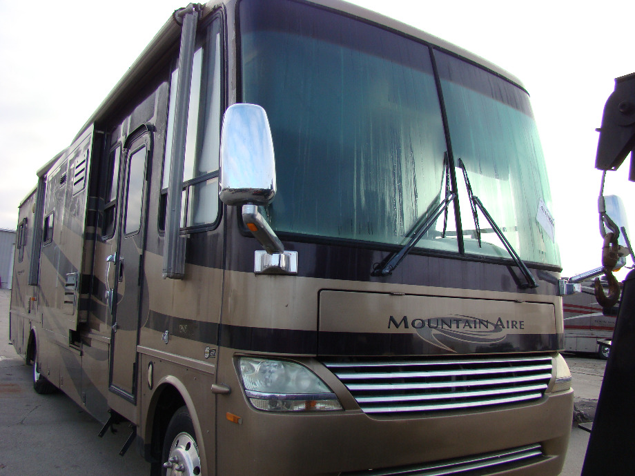 USED RV - MOTORHOME PARTS 2006 NEWMAR MOUNTAIN AIRE