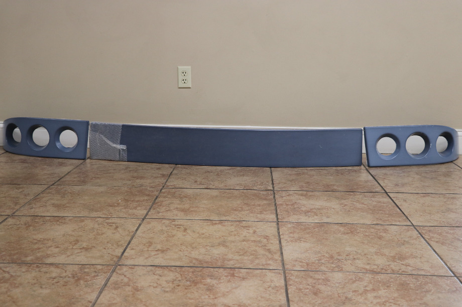 2006 - 2007 HOLIDAY RAMBLER NAVIGATOR HEADLIGHT BEZELS AND GENERATOR DOOR TRIM SET FOR SALE